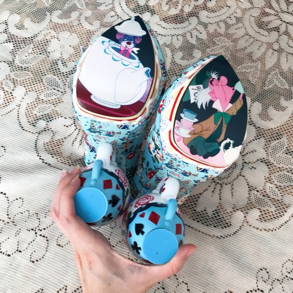 Disney Alice In Wonderland “One Lump Or Two” Heels - Picture 8 of 8